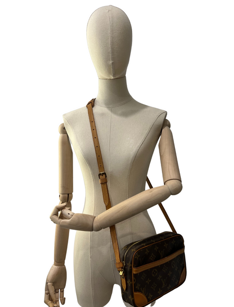 Louis Vuitton Monogram Trocadero 24 Crossbody Bag