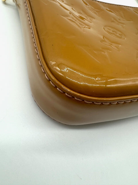 Louis Vuitton Monogram Vernis Leather Pochette Accessoires