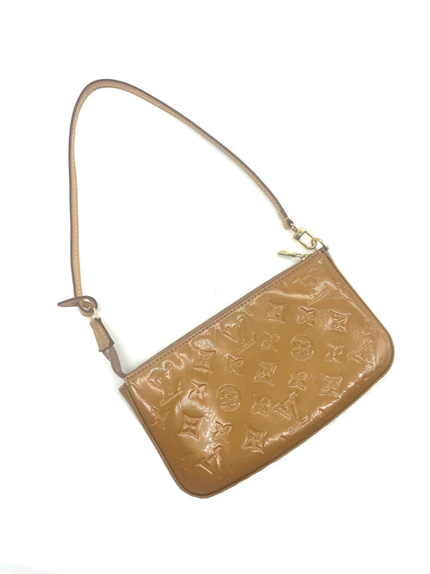 Louis Vuitton Monogram Vernis Leather Pochette Accessoires