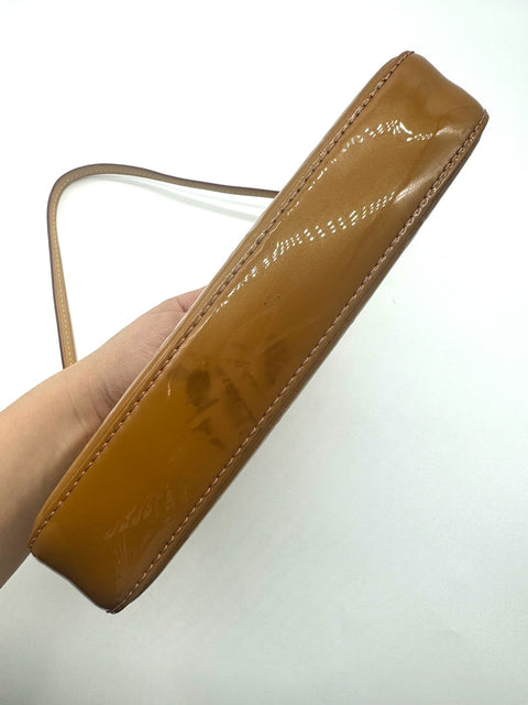 Louis Vuitton Monogram Vernis Leather Pochette Accessoires