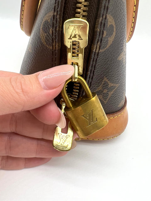 Louis Vuitton Alma BB