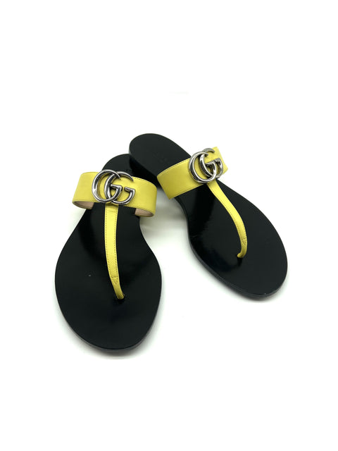Gucci Leather Thong Sandal With Double G