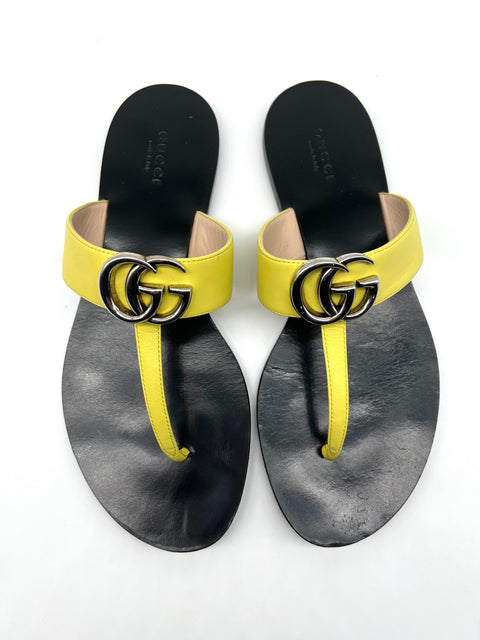 Gucci Leather Thong Sandal With Double G