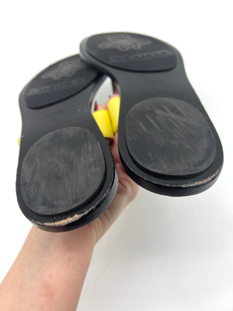 Gucci Leather Thong Sandal With Double G