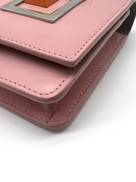 Fendi Hypnoteyes Wallet on Chain