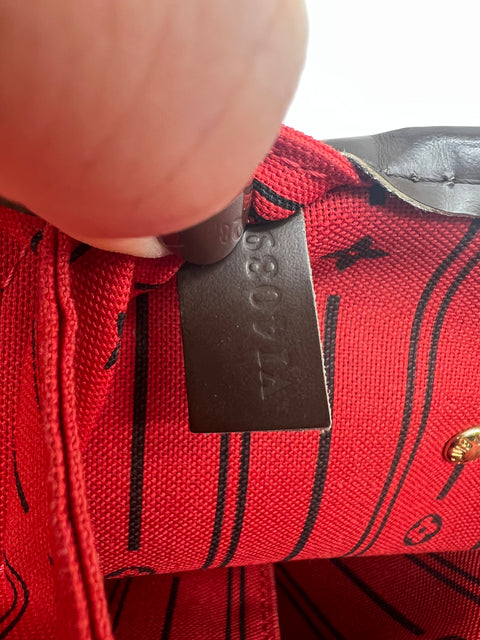 Louis Vuitton Neverfull MM
