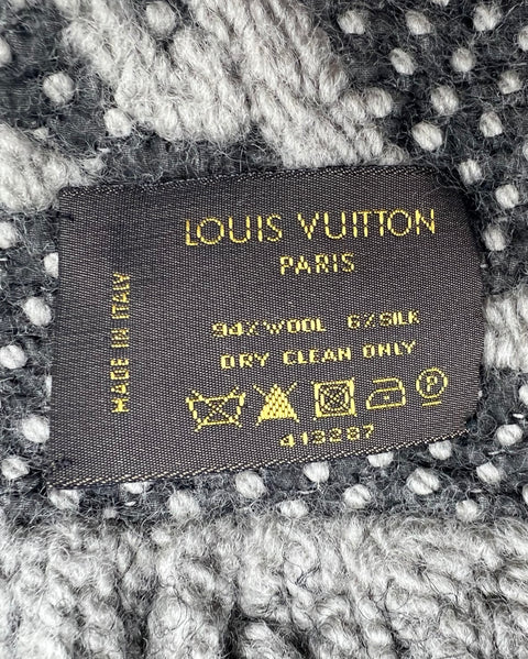 Louis Vuitton Logomania Scarf