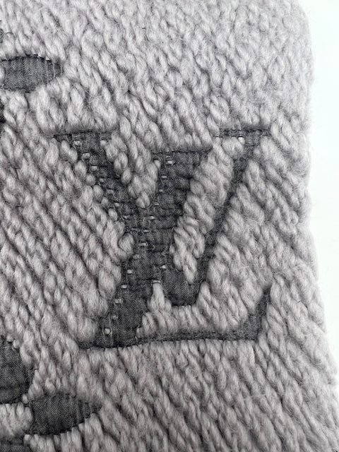 Louis Vuitton Logomania Scarf