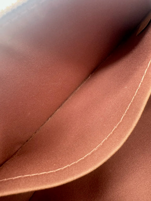 Louis Vuitton Monogram Vernis Leather Pochette Accessoires