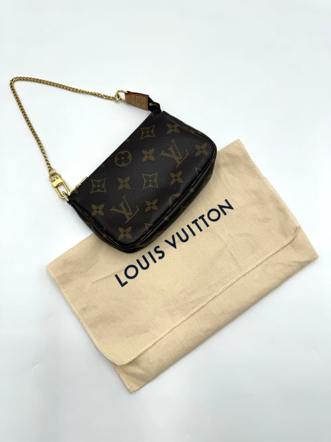 Louis Vuitton Mini Pochette Accessoires
