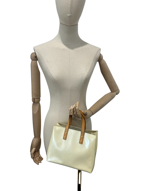 Louis Vuitton Perle Vernis Reade PM Bag