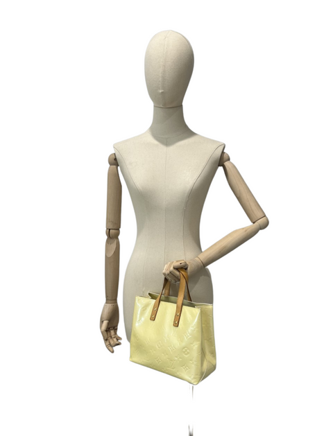 Louis Vuitton Perle Vernis Reade PM Bag