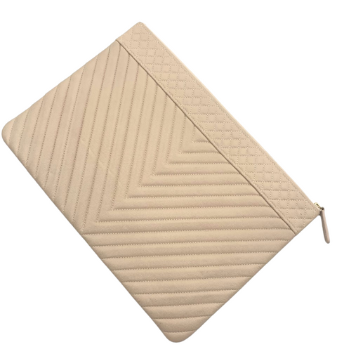 Chanel Caviar Leather O-Case Zip Pouch Clutch