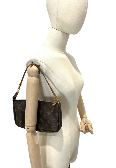 Louis Vuitton Pochette Accessories