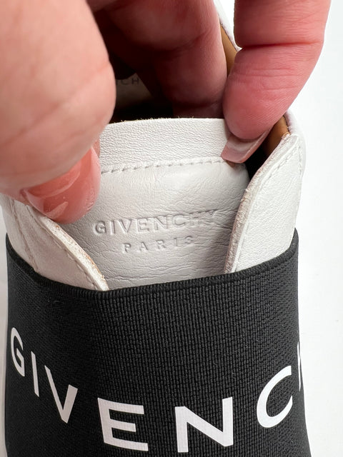 Givenchy Urban Street Low Elastic Sneakers