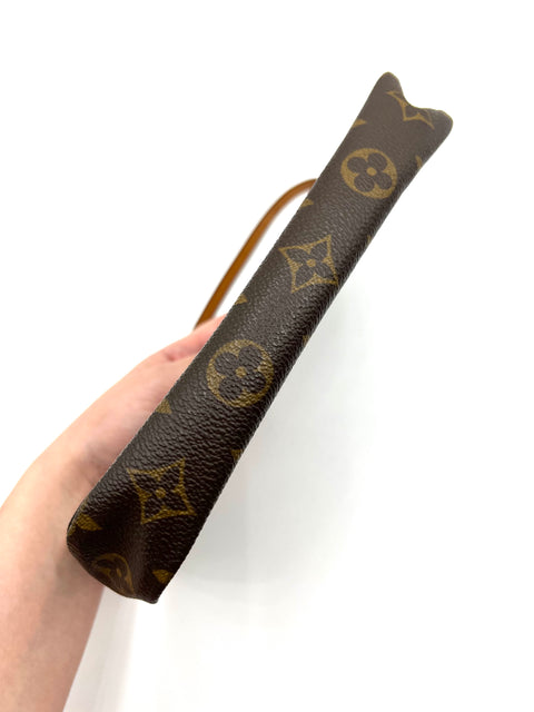 Louis Vuitton Pochette Accessories