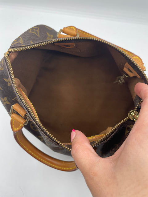 Louis Vuitton Speedy 25