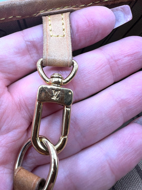 Louis Vuitton Neverfull MM