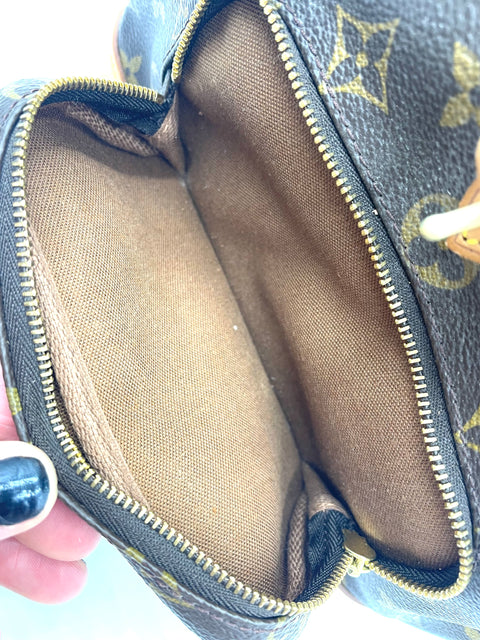 Louis Vuitton Montsouris MM
