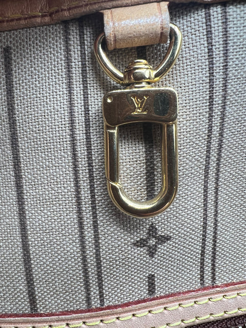 Louis Vuitton Neverfull PM