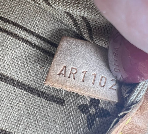 Louis Vuitton Neverfull PM