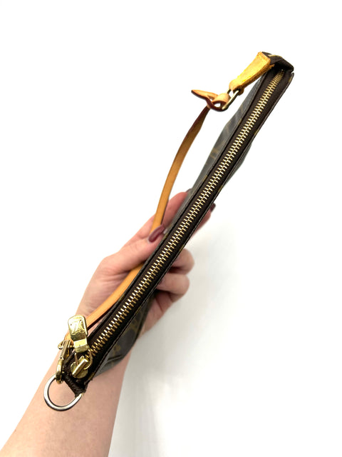 Louis Vuitton Pochette Accessories