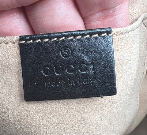 Gucci GG Marmont Matelasse Bucket Bag
