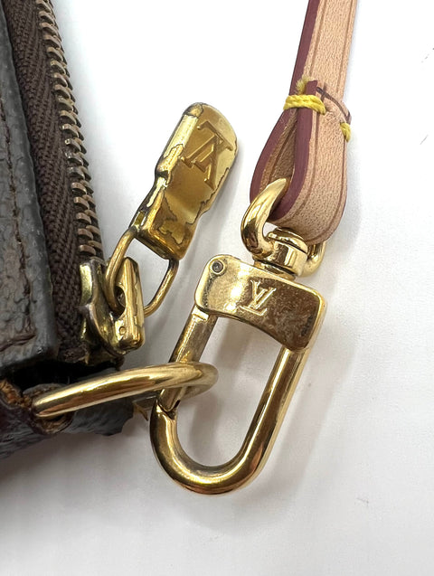 Louis Vuitton Pochette Accessories