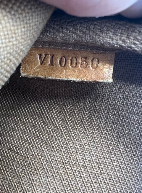 Louis Vuitton Pochette Accessories