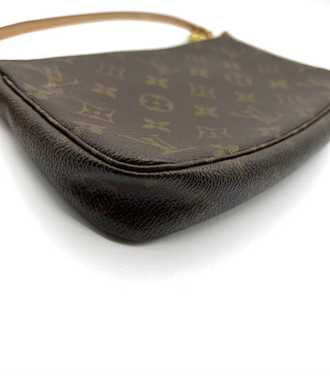 Louis Vuitton Pochette Accessories