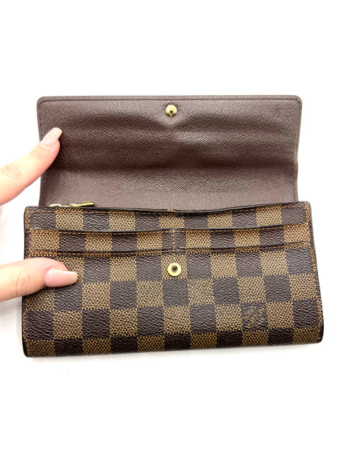 Louis Vuitton Sarah Wallet