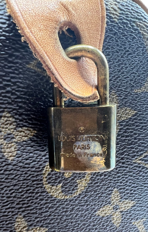 Louis Vuitton Speedy 30