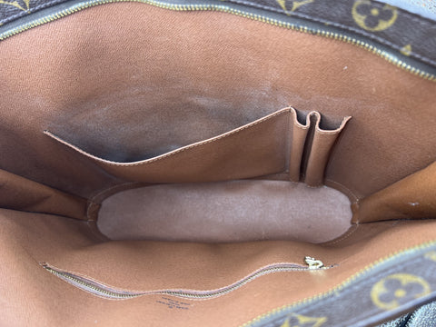Louis Vuitton Babylon Monogram Tote Bag