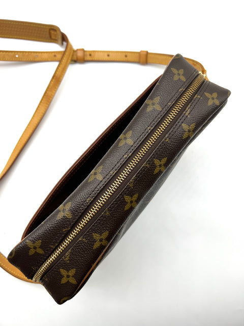 Louis Vuitton Monogram Trocadero Crossbody Bag
