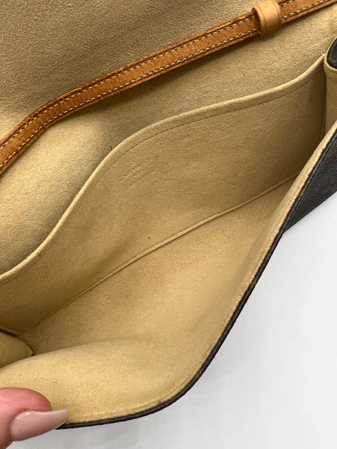 Louis Vuitton Twin Pochette GM