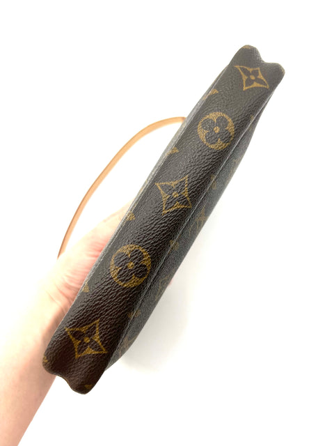 Louis Vuitton Pochette Accessories