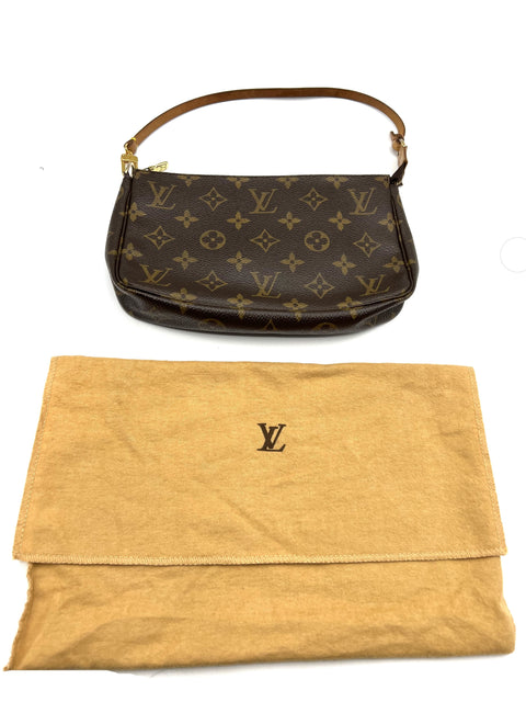 Louis Vuitton Pochette Accessories