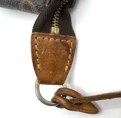 Louis Vuitton Pochette Accessories
