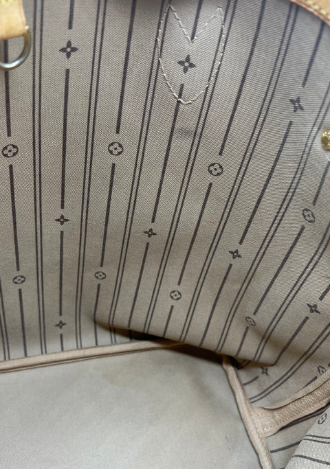 Louis Vuitton Neverfull MM