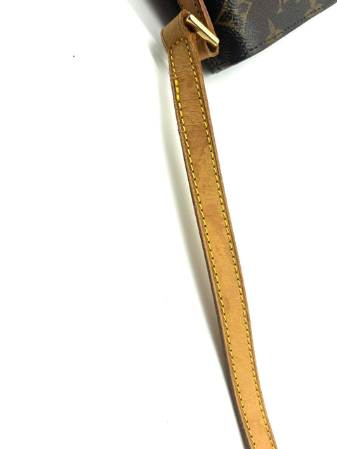Louis Vuitton Trotteur Crossbody Bag