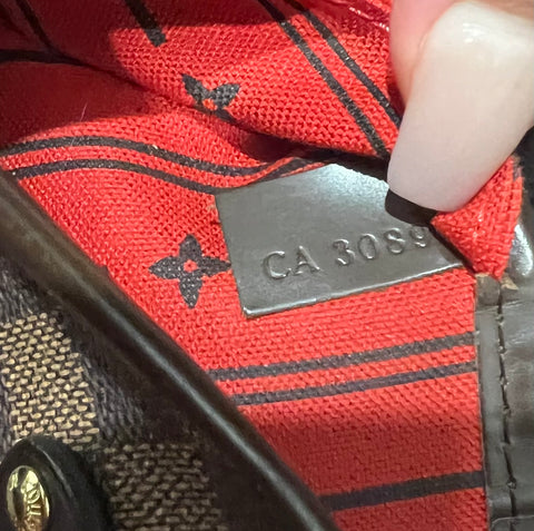 Louis Vuitton Neverfull MM