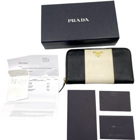 Prada Wallet in Saffiano Leather