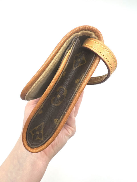 Louis Vuitton Twin Pochette GM