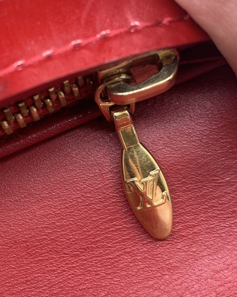 Louis Vuitton Sarah Wallet in Patent Leather