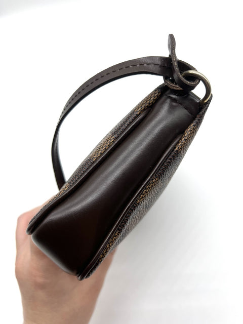 Louis Vuitton Pochette Handbag