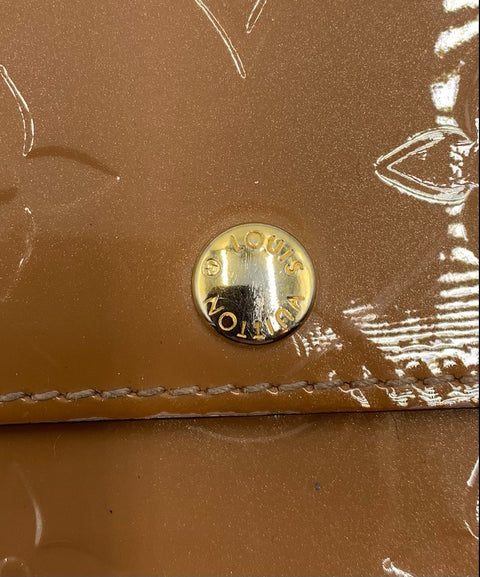Louis Vuitton Sarah Wallet in Patent Leather