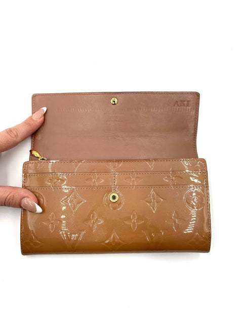 Louis Vuitton Sarah Wallet in Patent Leather