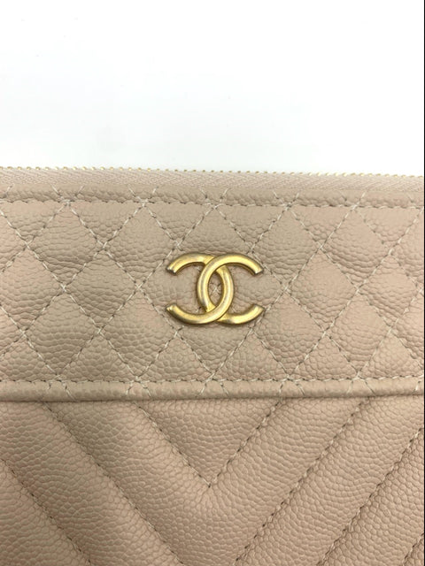 Chanel Caviar Leather O-Case Zip Pouch Clutch