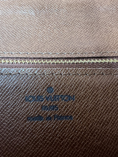 Louis Vuitton Bordeaux Shoulder Bag
