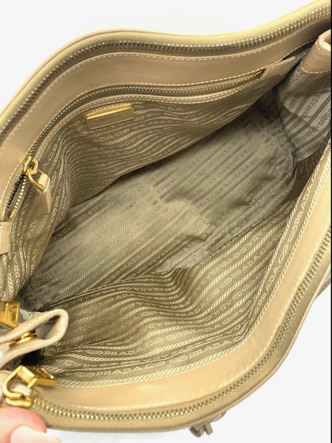 Prada Galleria Large Tote Bag in Beige